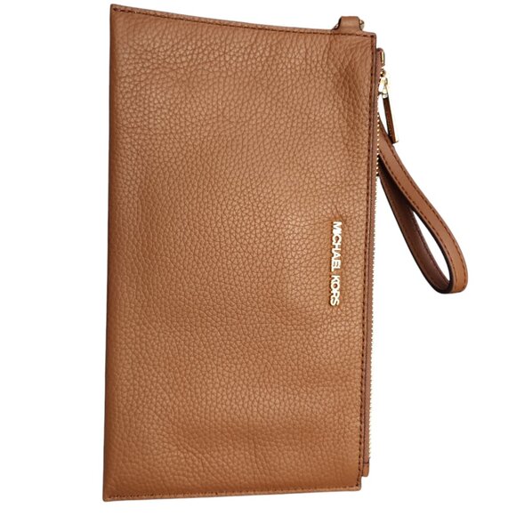 Michael Kors NWT inside Set Travel Pebbled Leather Large Top Zip Wristlet - Picture 9 of 12